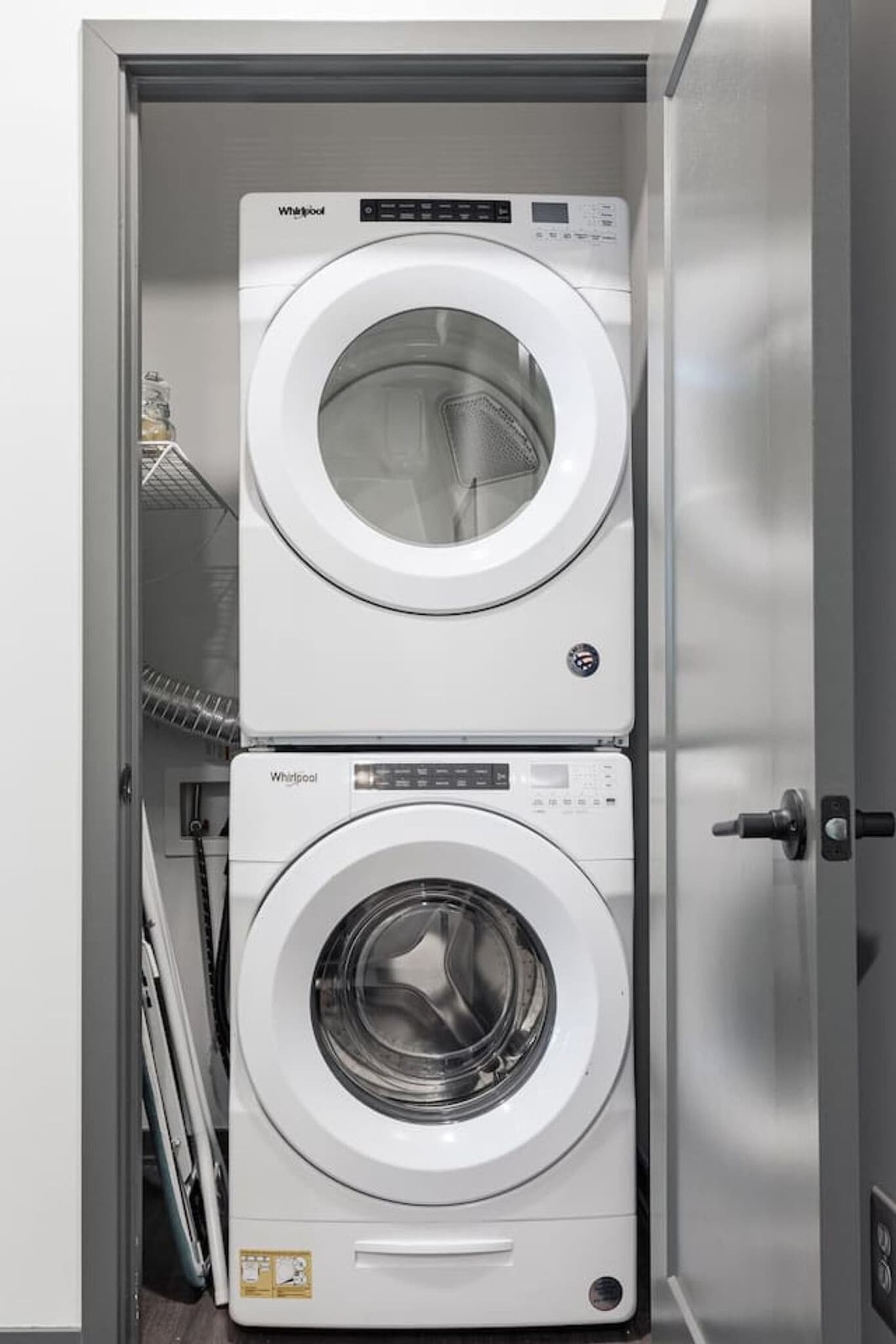 Building Photo - 6105 N Rural St