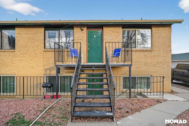 Building Photo - Charming 2BR Apartment in Windsor