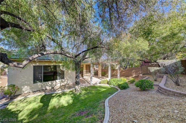 Building Photo - 7 Kennesaw Rd