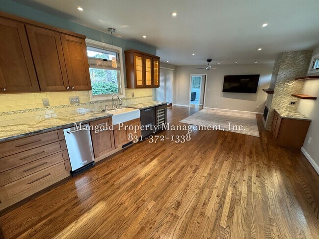 Building Photo - Stylish 2-Bed, 2-Bath Corner Lot Home with Modern Design and Spacious Outdoor Areas