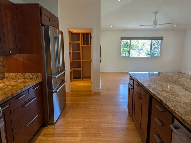 Building Photo - 68-3548 Apau Pl