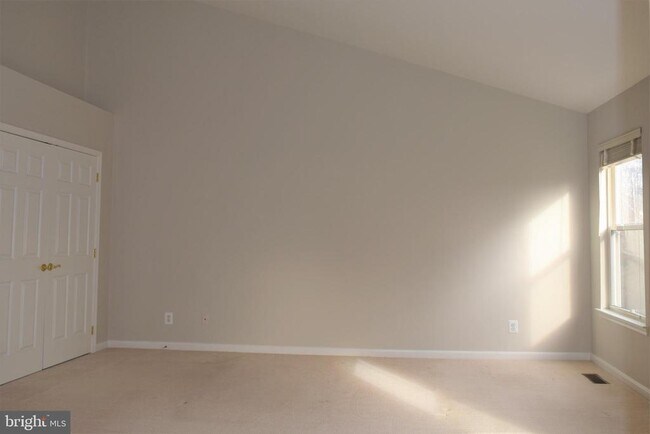 Building Photo - 8933 Royal Astor Way