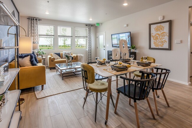 Building Photo - Modern 2 Bed / 2 Bath 1st Floor Condo w/ 1...