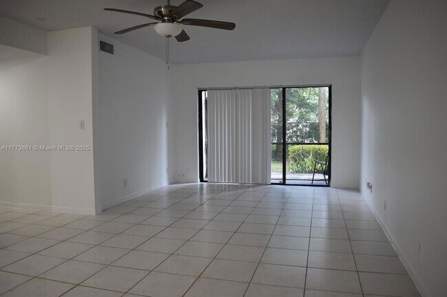 Building Photo - 9150 NW 38th Dr