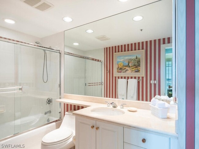 Building Photo - 3971 Gulf Shore Blvd N