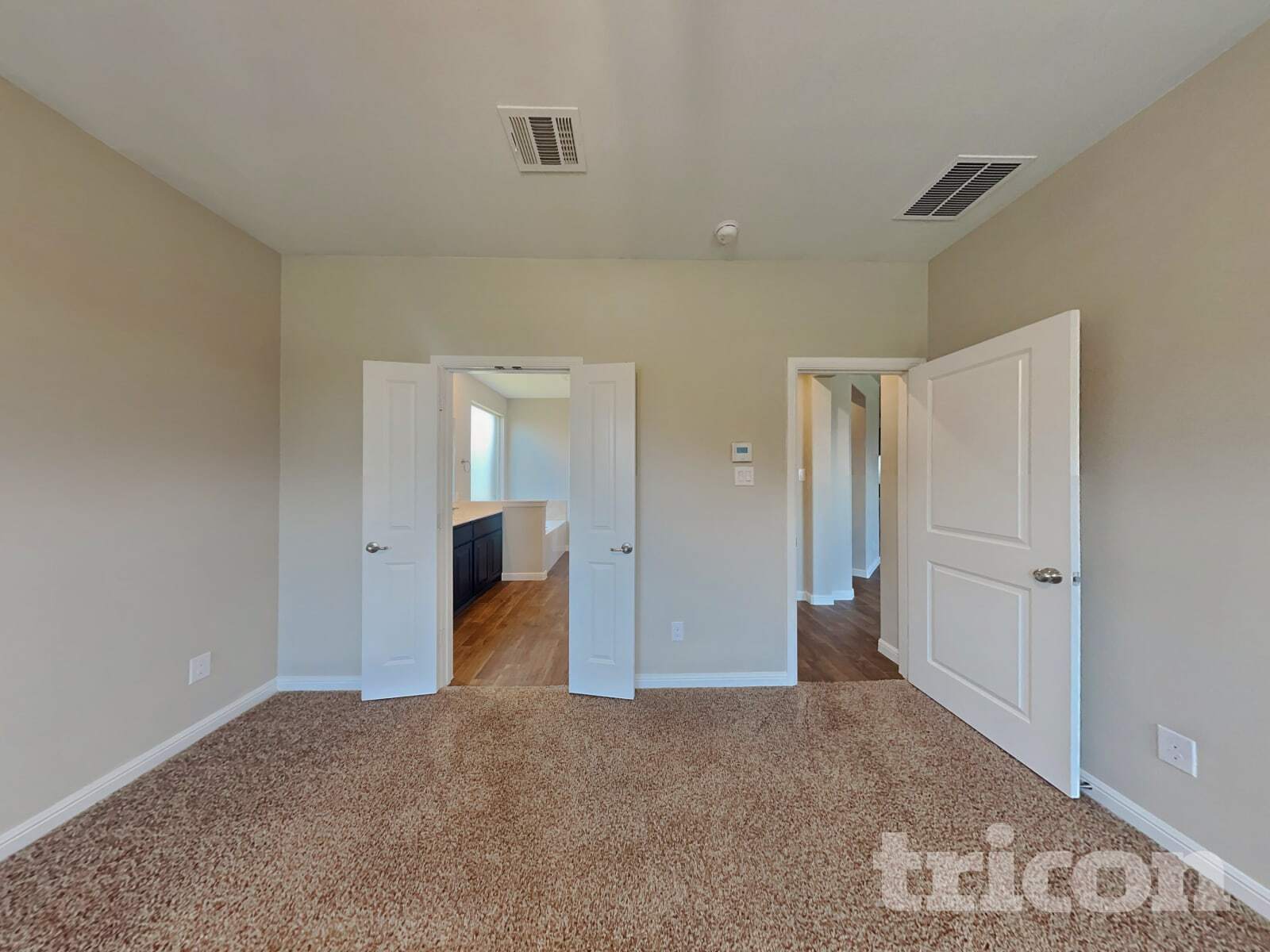 Building Photo - 9124 Highland Orchard Dr