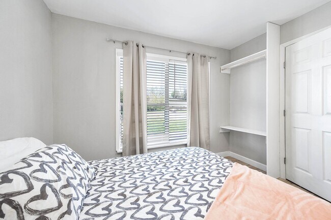 Building Photo - 3910 Luca St