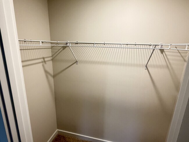 Building Photo - 531 Cooper St