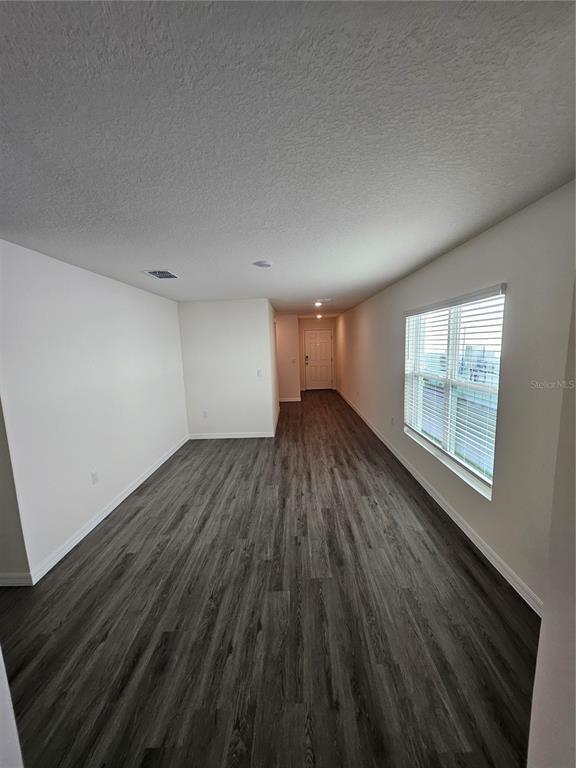 Building Photo - 2636 Hardin Wy