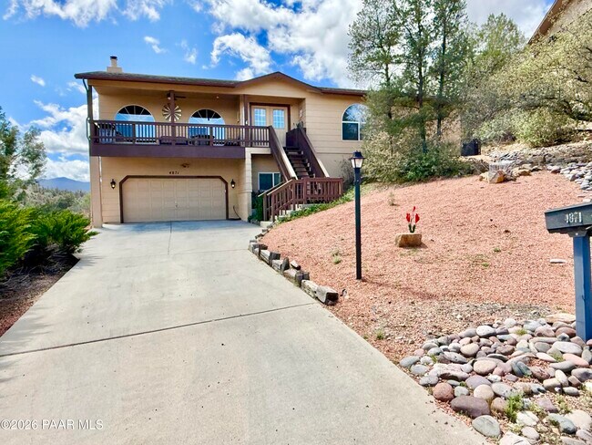 Building Photo - 4871 Butterfly Dr