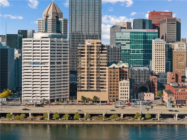 Primary Photo - 151 Fort Pitt Blvd