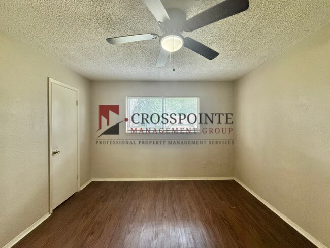 Building Photo - Tour Today! 1 Bedroom 1 Bathroom in Tyler!