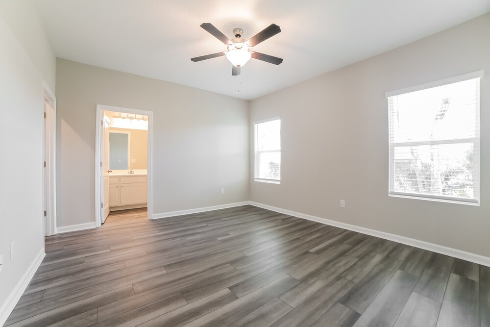 Building Photo - 2096 Harris Hawk Ave