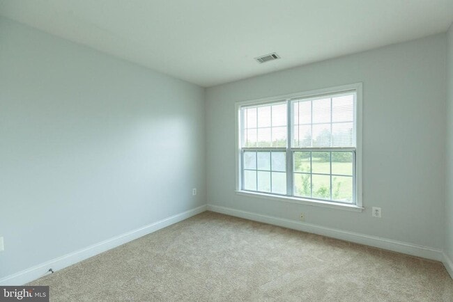 Building Photo - 391 Sheerer Dr