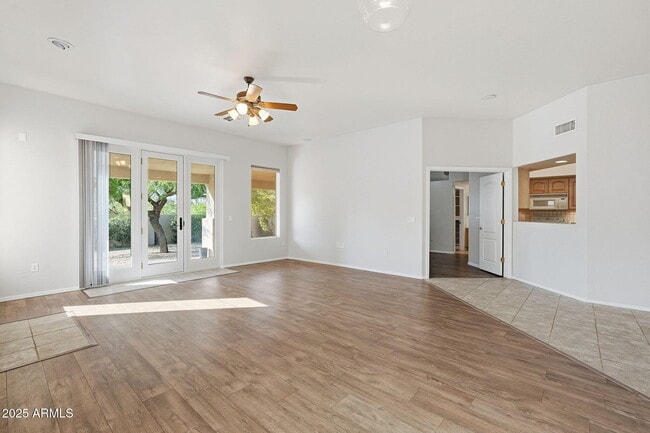 Building Photo - 1747 E Northern Ave