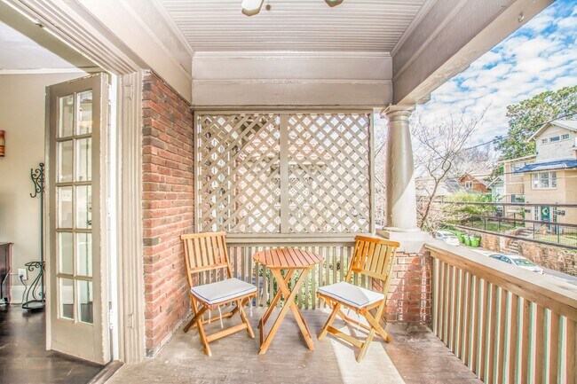 Building Photo - Charming 2 bed/1 bath in Poncey Highlands!