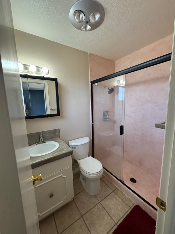 Building Photo - 6900 Escondido Dr