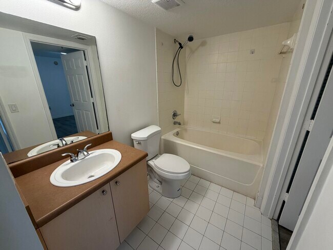 Building Photo - 4081 San Marino Blvd