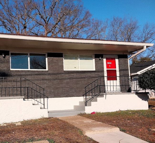 Primary Photo - 2305 Citico Ave