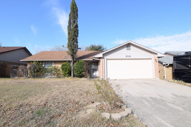 Primary Photo - 3311 Johnson Dr