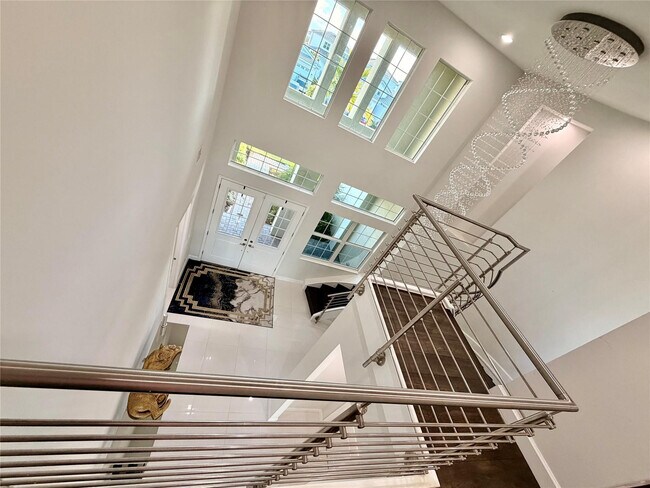 Building Photo - 15131 Courtland Ct