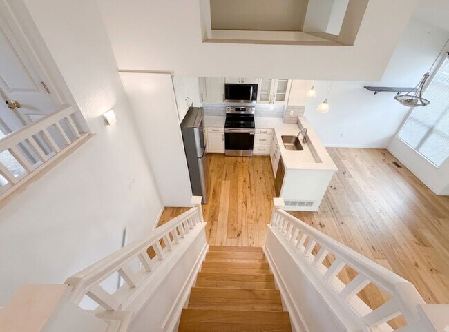 Building Photo - 2089 N Fork Dr