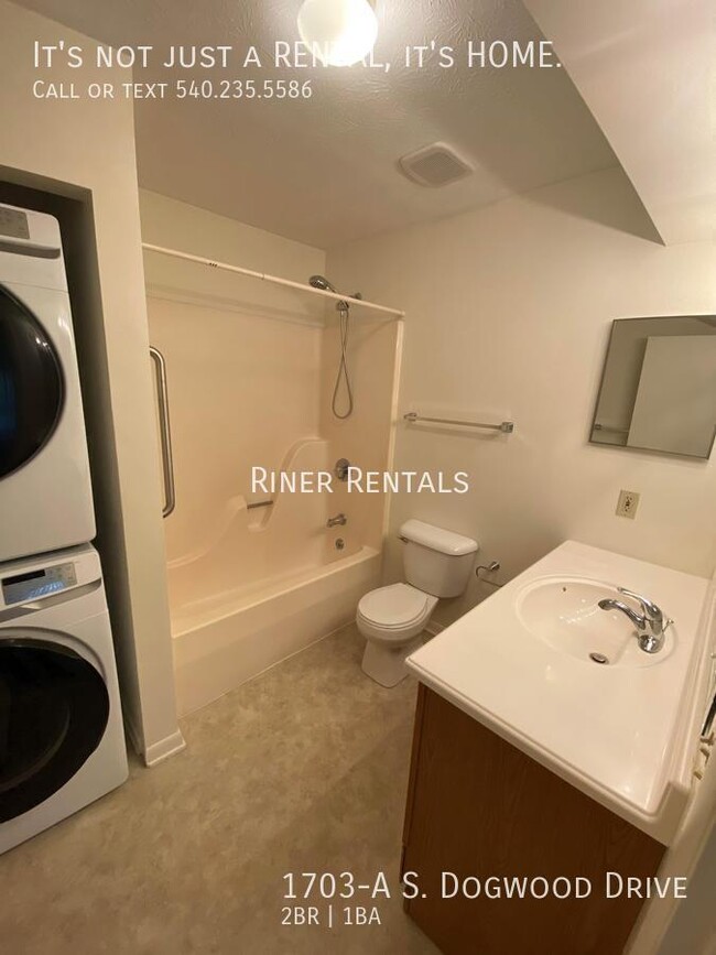 Building Photo - 1703-A S Dogwood Dr