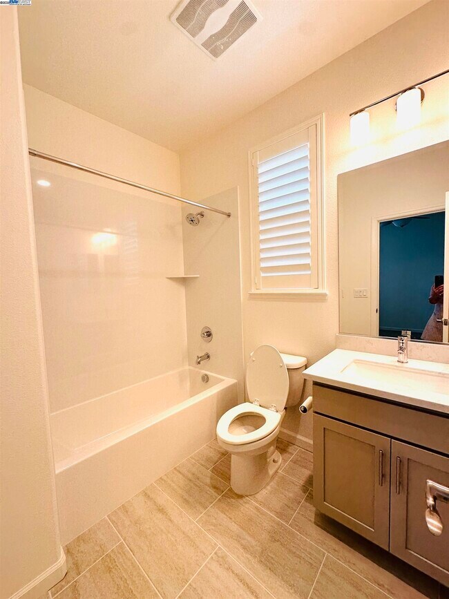 Building Photo - 2829 Salt Pond Cmn