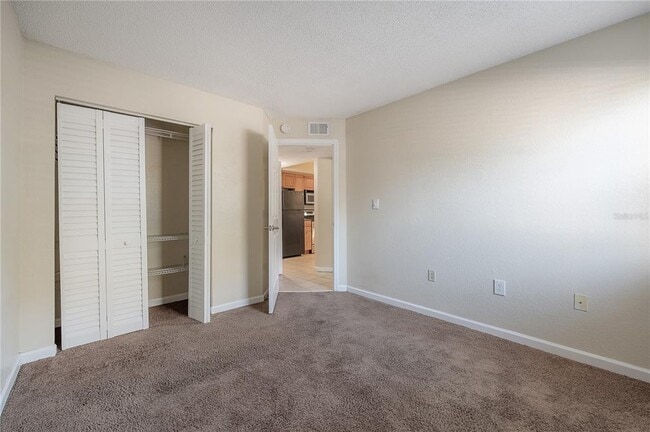 Building Photo - 12261 Sailwinds Dr