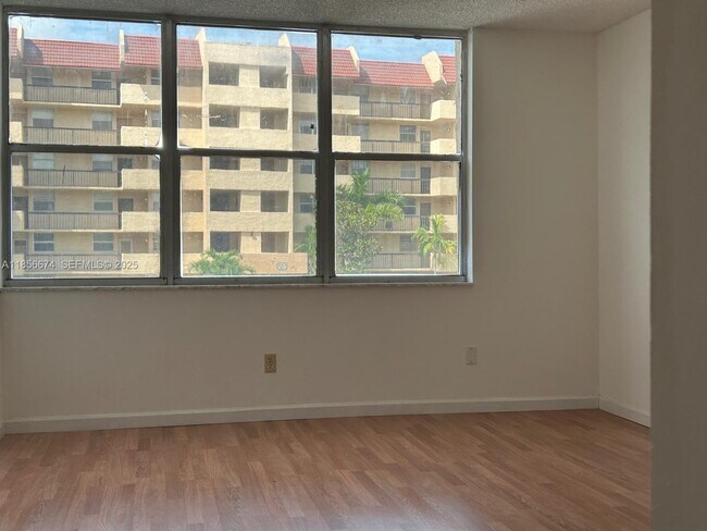 Building Photo - 3651 Environ Blvd