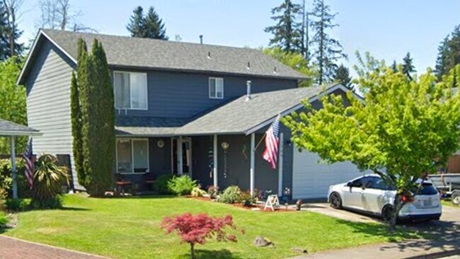 Primary Photo - 1204 SE 4th Ave