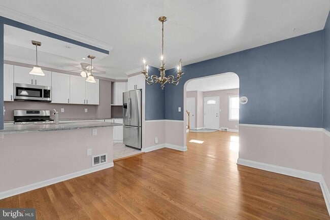 Building Photo - 1906 Glen Keith Blvd