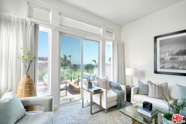 Building Photo - 6436 Lunita Rd