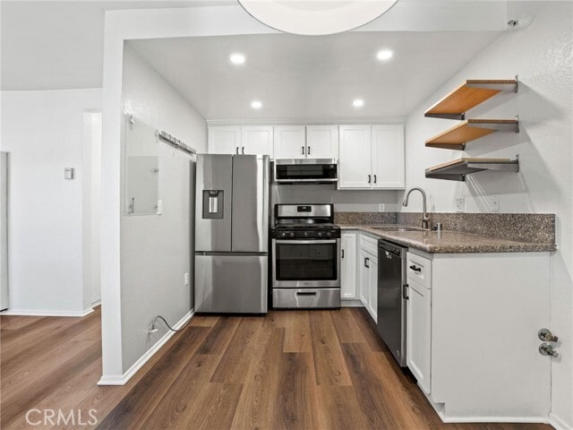 Building Photo - 14405 Cerise Ave