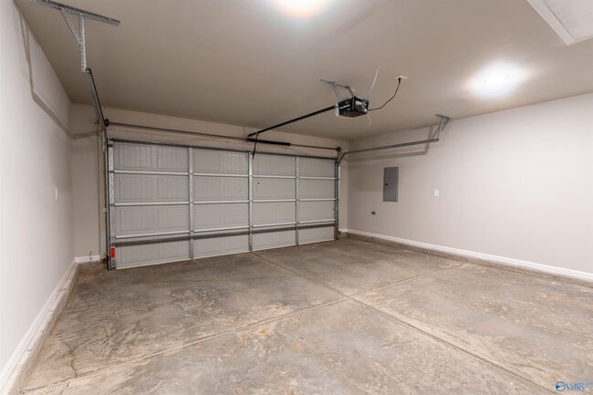 Building Photo - 118 Ocean Springs Ave