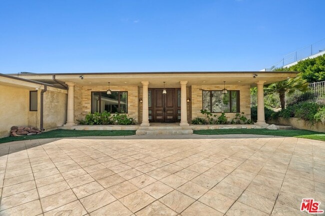 Building Photo - 1915 Carla Ridge