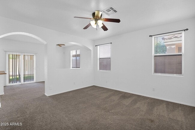 Building Photo - 1750 W Union Hills Dr