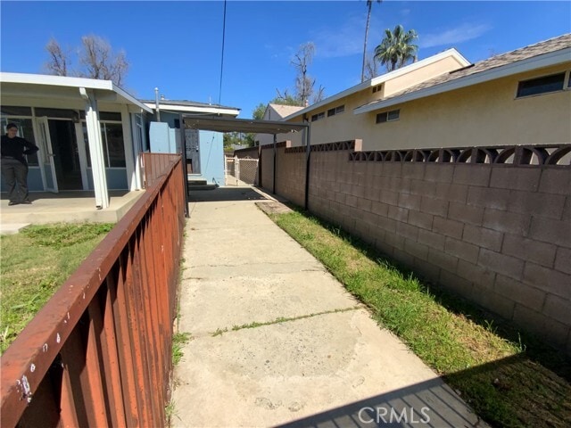 Building Photo - 745 W E St