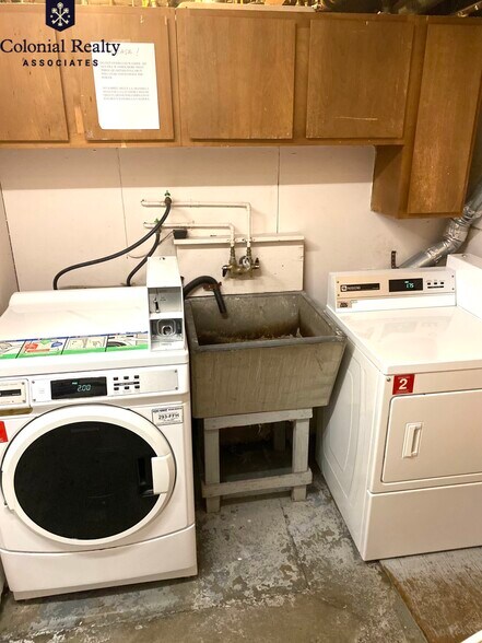 Building Photo - 190 Mt Auburn St