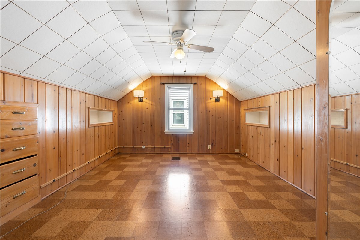 Building Photo - 5148 Washburn Ave N