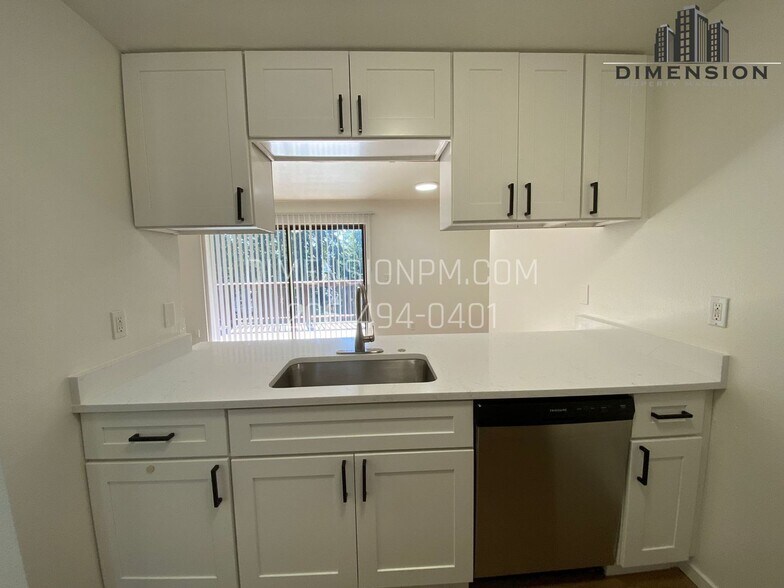 Building Photo - 12214 105th Avenue Ct E