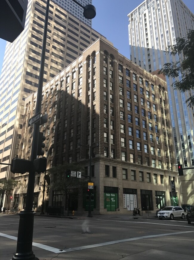 Building Photo - 444 17th St