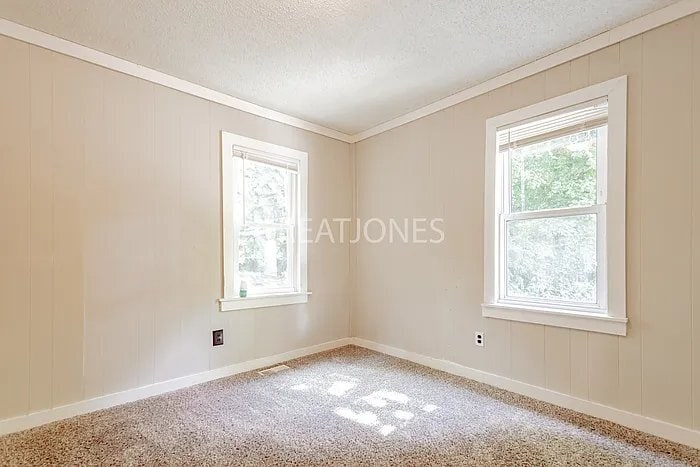 Building Photo - 1014 Grace St