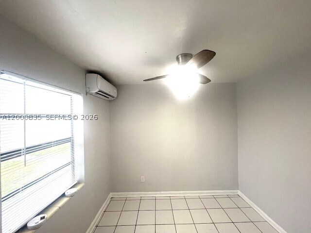 Building Photo - 504 N 57th Ave