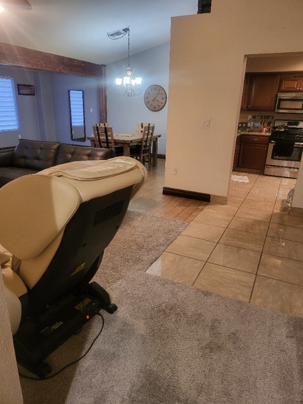 Building Photo - 9436 Quail Ridge Dr