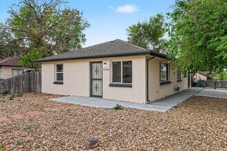 Building Photo - Newly remodelled 3 bedroom ranch - available May 1st!!!
