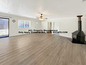 Building Photo - **WE DO NOT ADVERTISE ON CRAIGSLIST OR FACEBOOK MARKETPLACE**