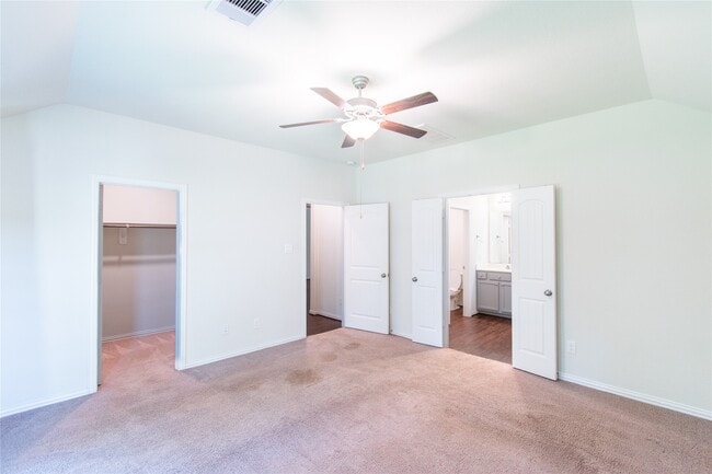 Building Photo - 4639 Sequoia Echo Dr