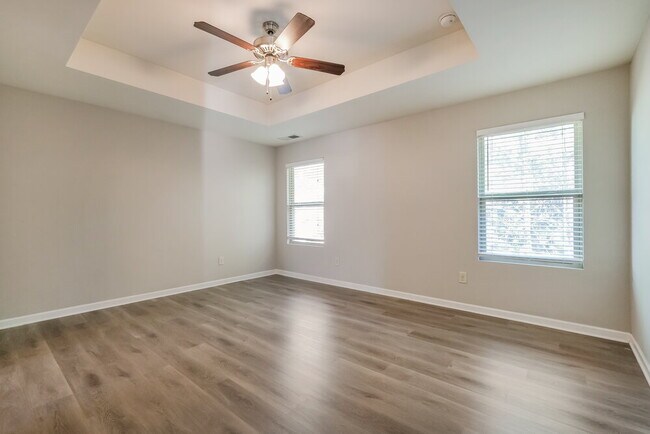 Building Photo - 261 Chandler Bluff Ct SE