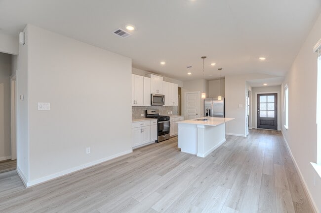 Building Photo - 16977 Juniper Blossom Bnd